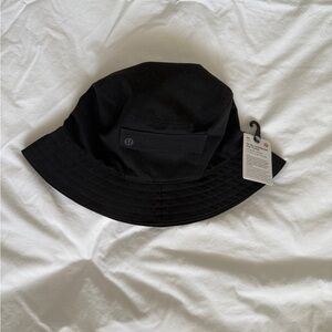 Lululemon Athletica On My Level Bucket Hat *Pocket